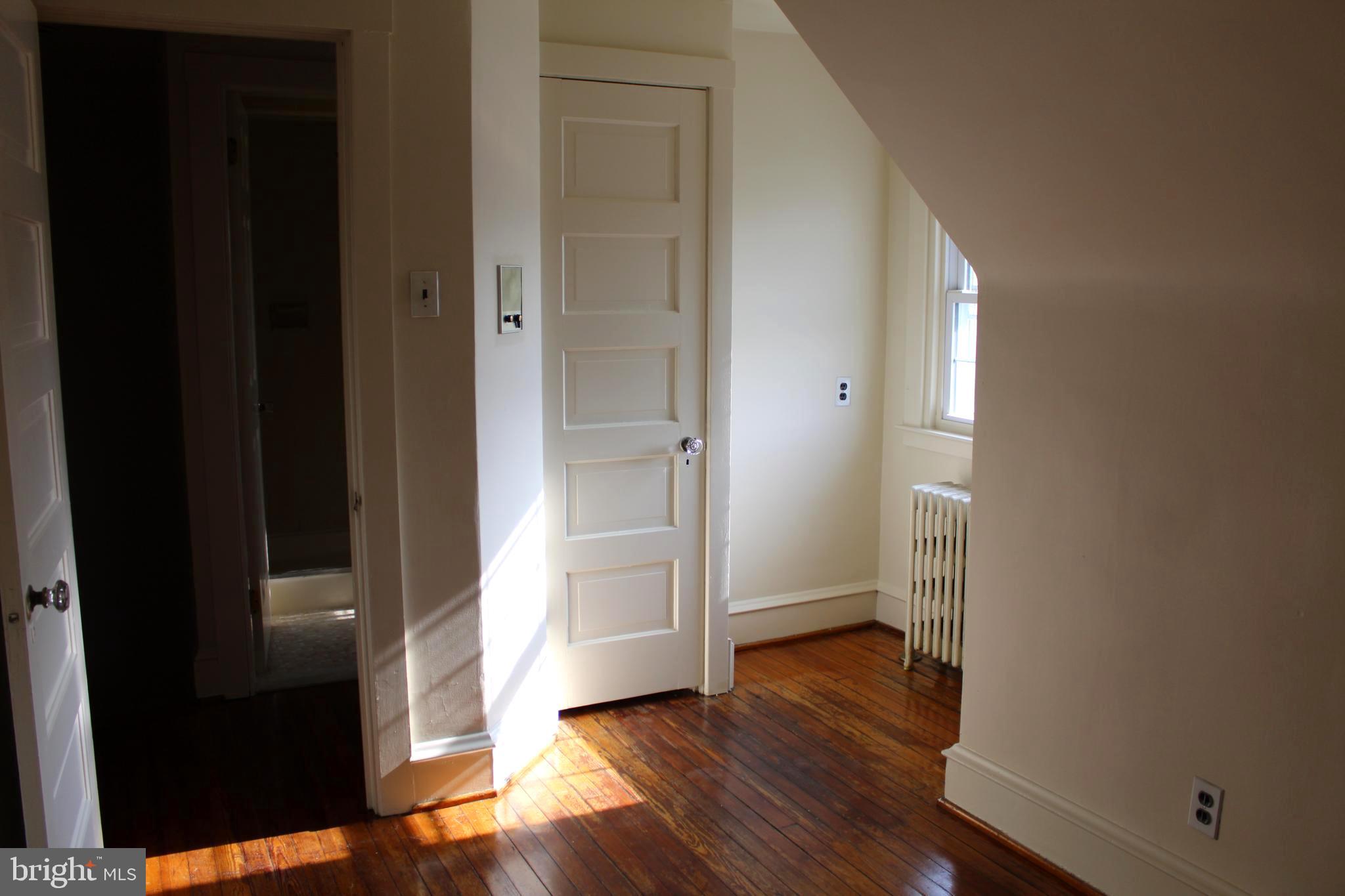12 Gladstone Road Lansdowne, PA 19050 - Photo 32 of 49 Bedroom 4 - Third floor