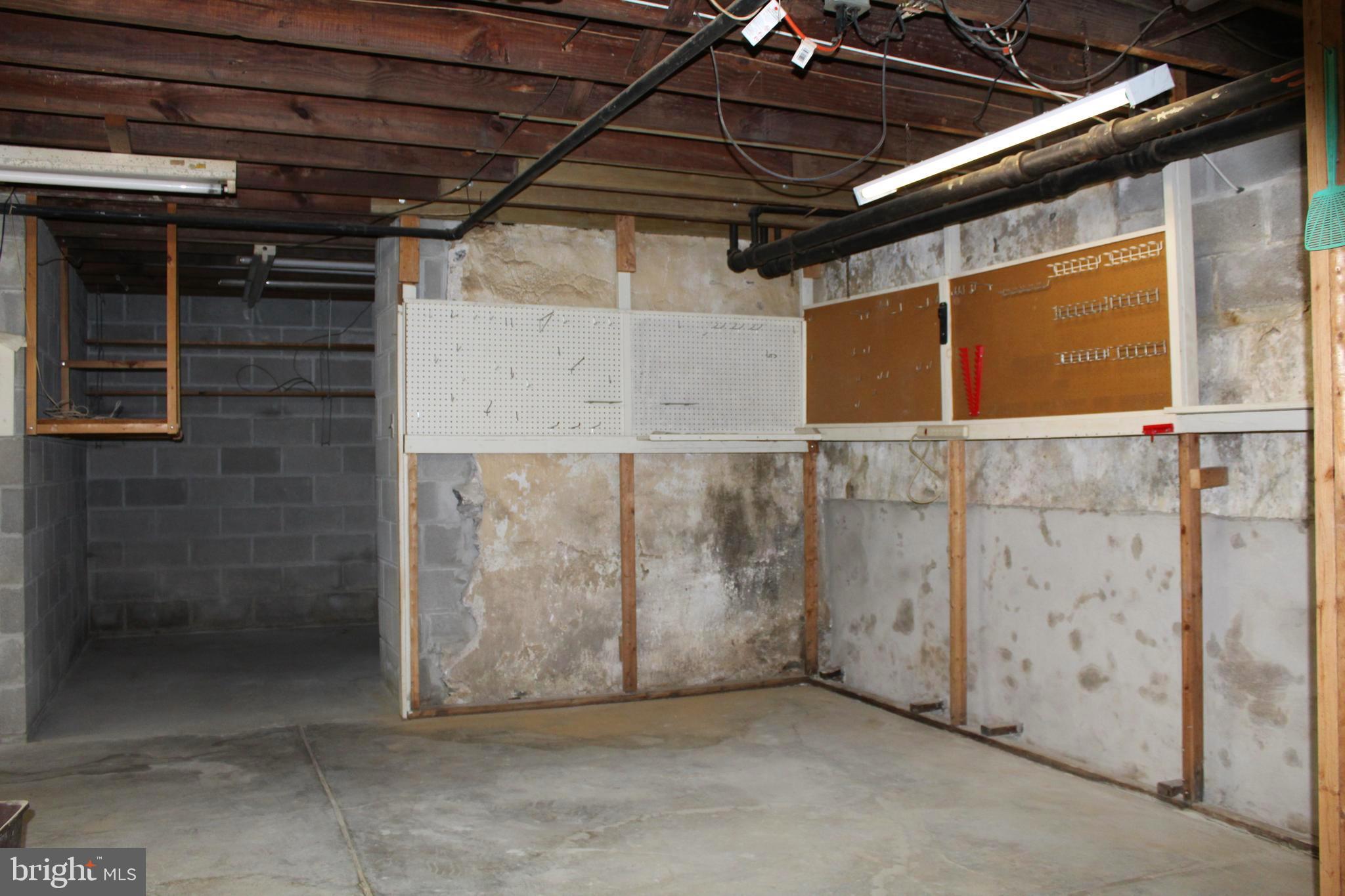 12 Gladstone Road Lansdowne, PA 19050 - Photo 38 of 49 Basement