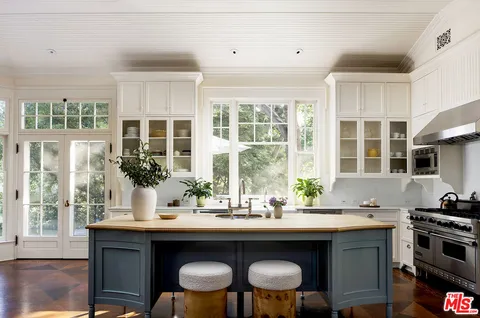 $17,995,000 | 13127 Boca De Canon Lane, Los Angeles, CA 90049