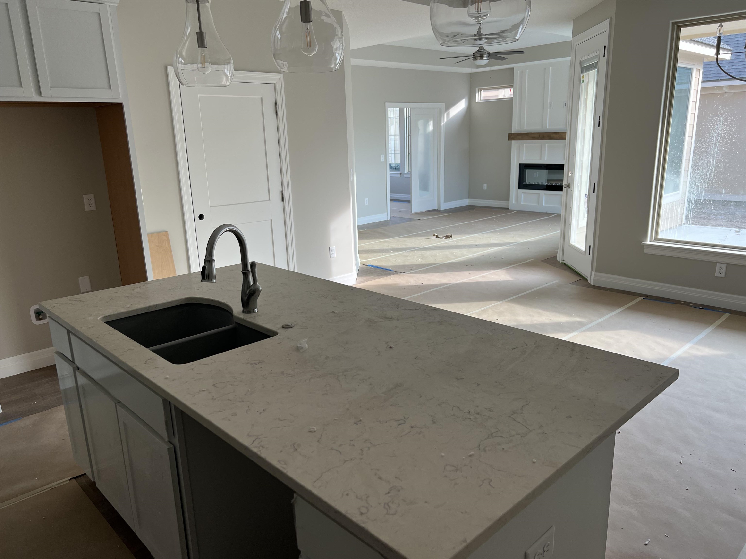 1030 East Waters Edge Street Derby, KS 67037 - Photo 2 of 2