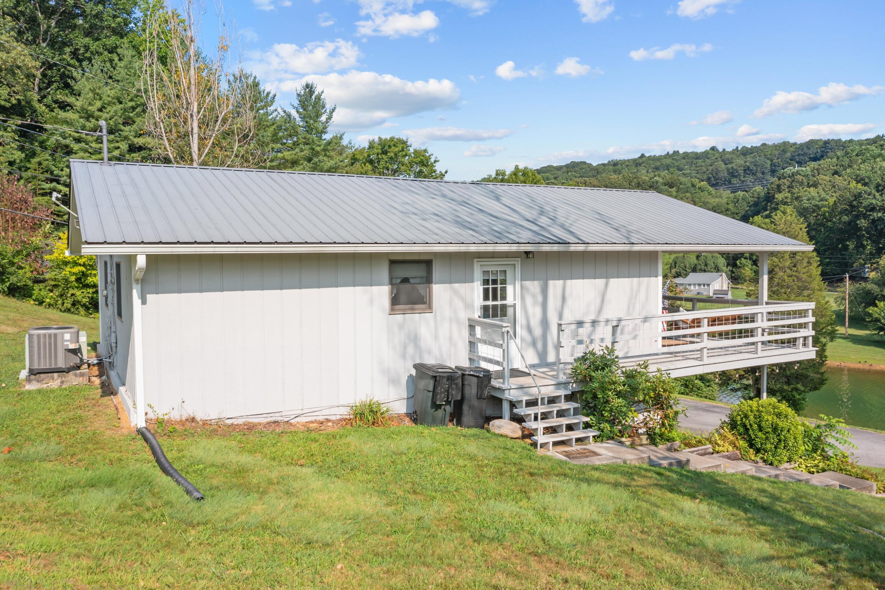 299 Noe Road Bean Station, TN 37708 - Photo 22 of 34 YJI_0992.jpg-SMALL