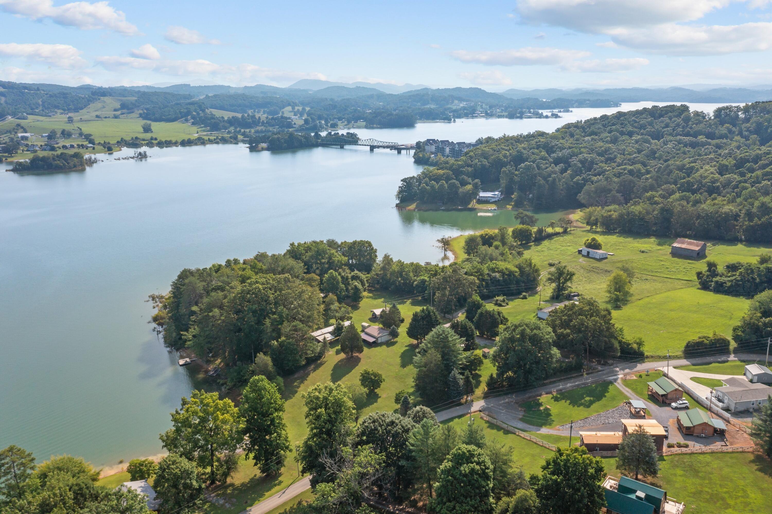 299 Noe Road Bean Station, TN 37708 - Photo 26 of 34 ZJI_0023.jpg-SMALL