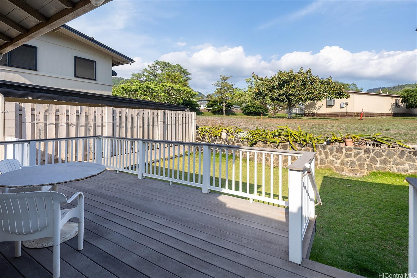 2238 Ho'onanea Street Honolulu, HI 96822 - Photo 15 of 20