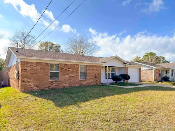 $1,475 | 1341 Dog Track Road, Pensacola, FL 32506