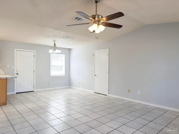 $1,475 | 1341 Dog Track Road, Pensacola, FL 32506