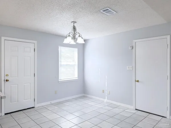 $1,475 | 1341 Dog Track Road, Pensacola, FL 32506