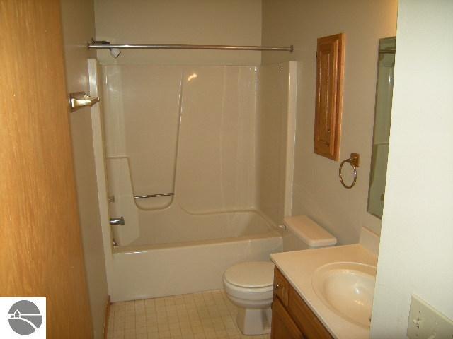 4530 Weathering Heights Road Traverse City, MI 49686 - Photo 10 of 18 1741262-9.JPG