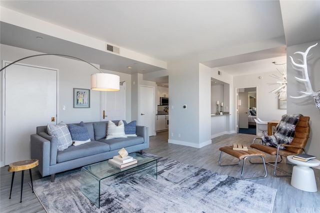 $625,000 | 850 East Ocean Boulevard, Unit 1501, Long Beach, CA 90802