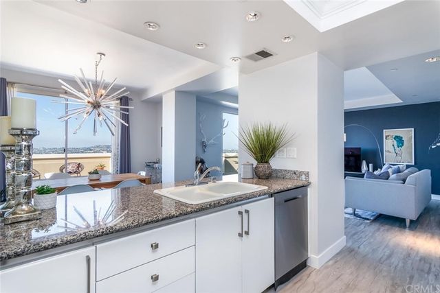 $625,000 | 850 East Ocean Boulevard, Unit 1501, Long Beach, CA 90802
