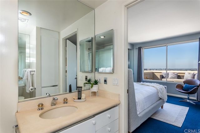 $625,000 | 850 East Ocean Boulevard, Unit 1501, Long Beach, CA 90802