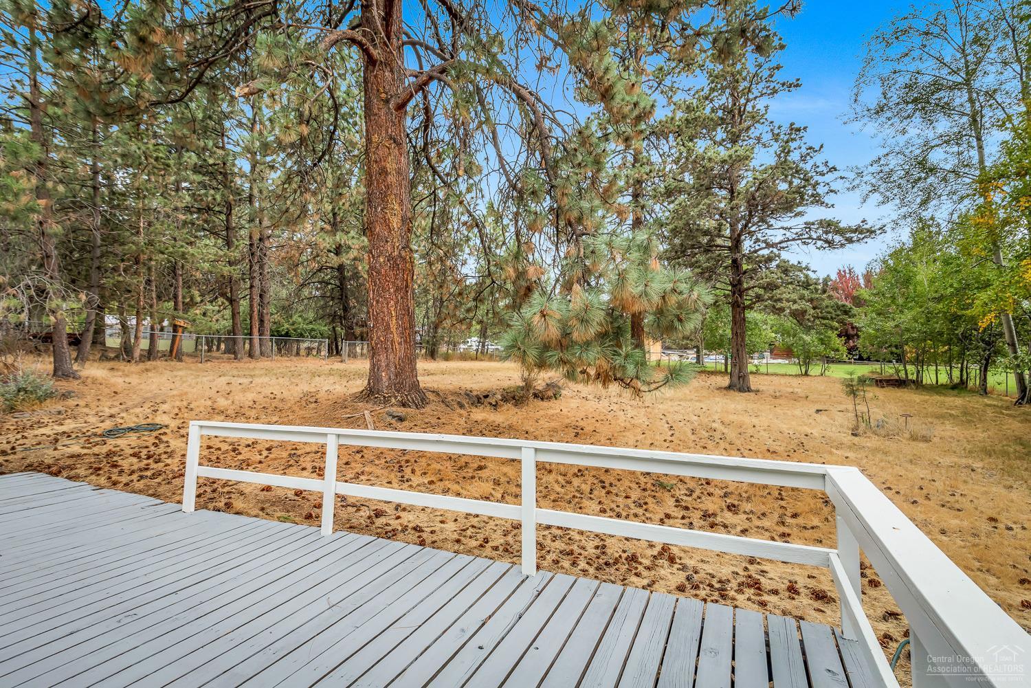 20312 Rae Road Bend, OR 97702 - Photo 17 of 20 Additional Photo