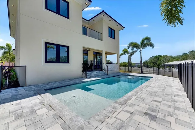 $1,549,000 | 6522 Simone Shores Circle, Apollo Beach, FL 33572
