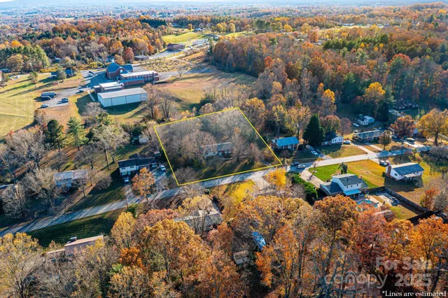 $359,000 | 357 Birch Cir Drive, Hudson, NC 28638