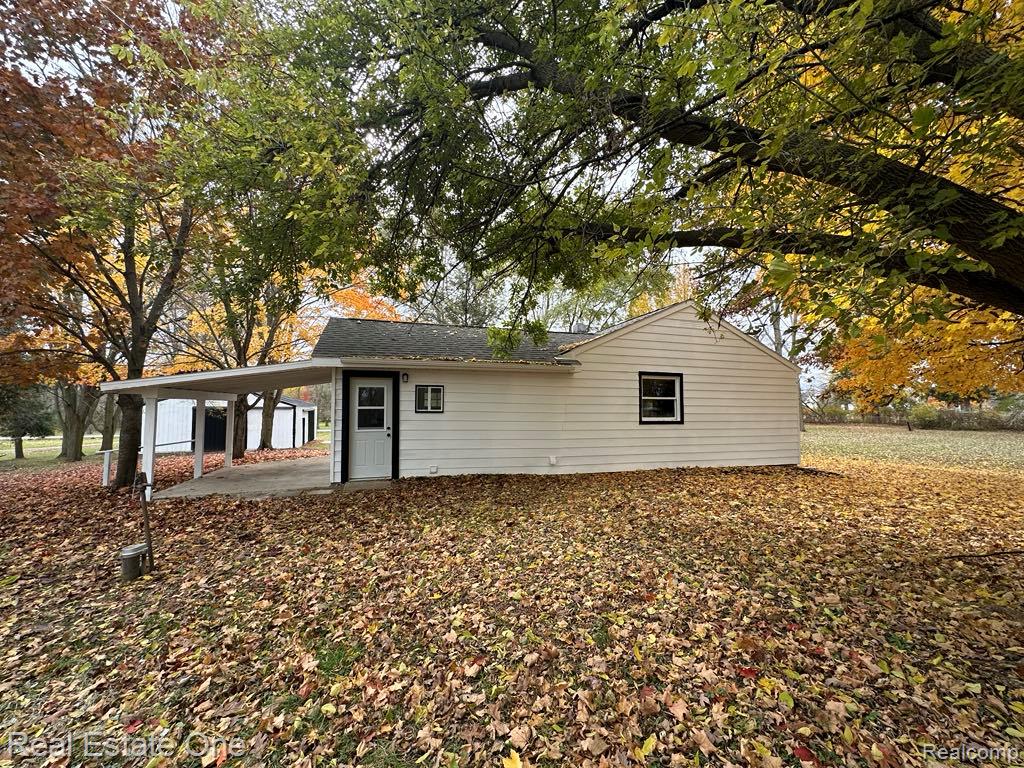 14904 Imlay City Road Capac, MI 48014 - Photo 17 of 21