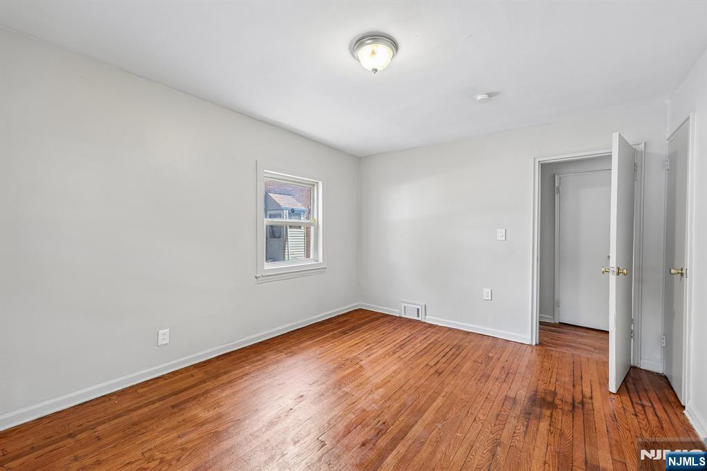 183 Norman Road Newark, NJ 07106 - Photo 21 of 36 Gallery Image 21