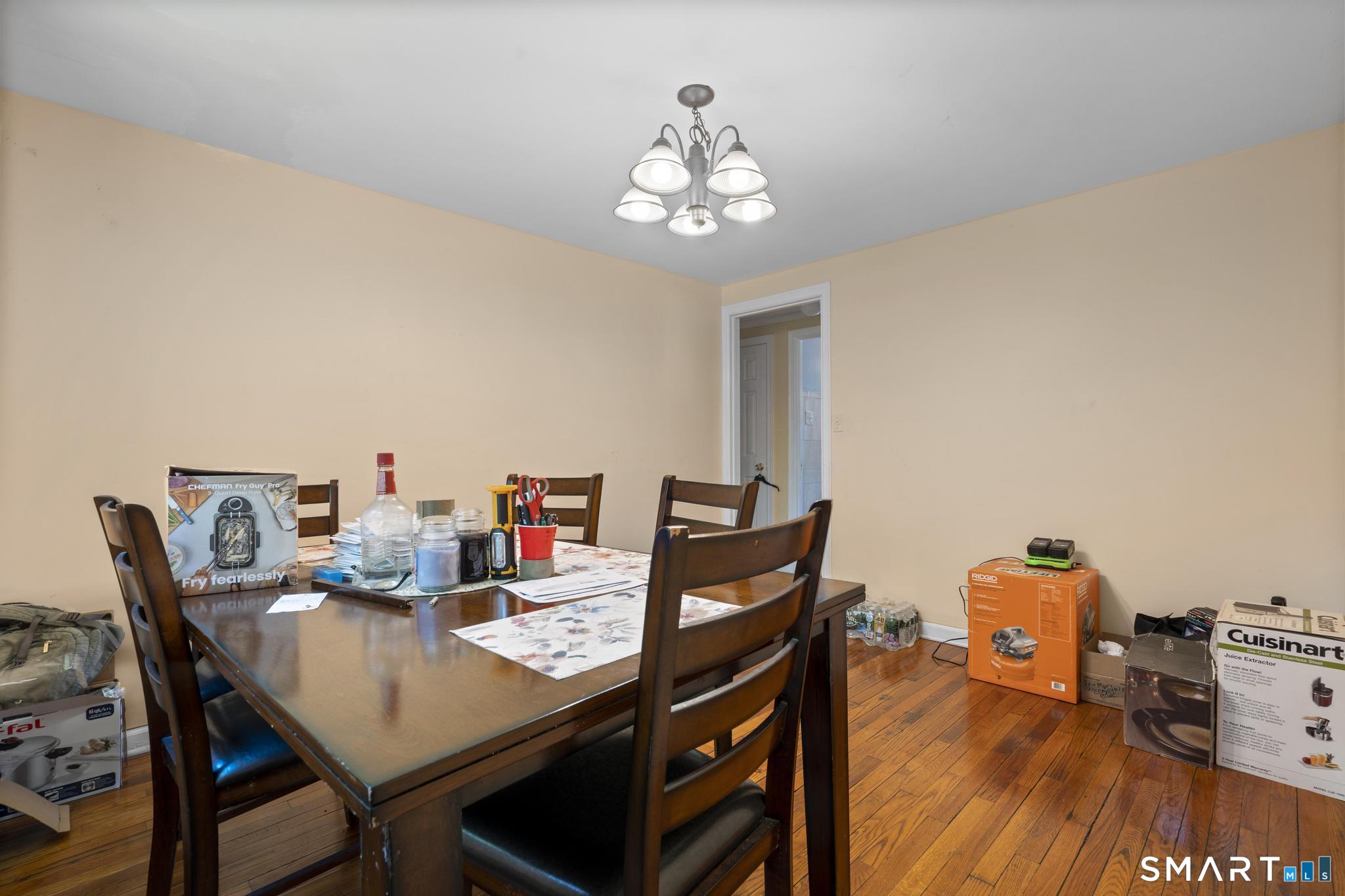 4 Mayfair Road Bloomfield, CT 06002 - Photo 12 of 26