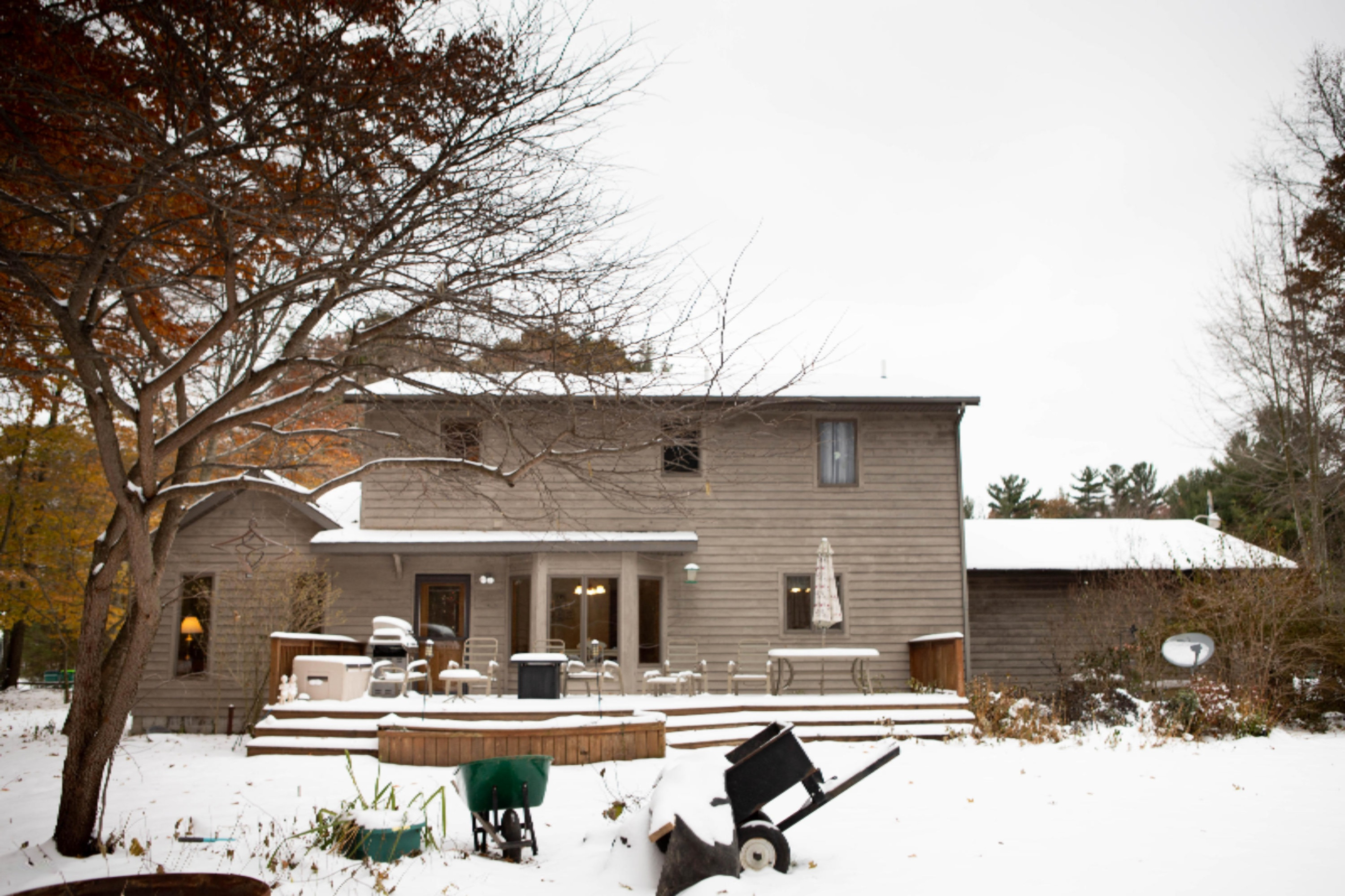 2793 Deer Run Road Muskegon, MI 49445 - Photo 3 of 34 IMG_6474