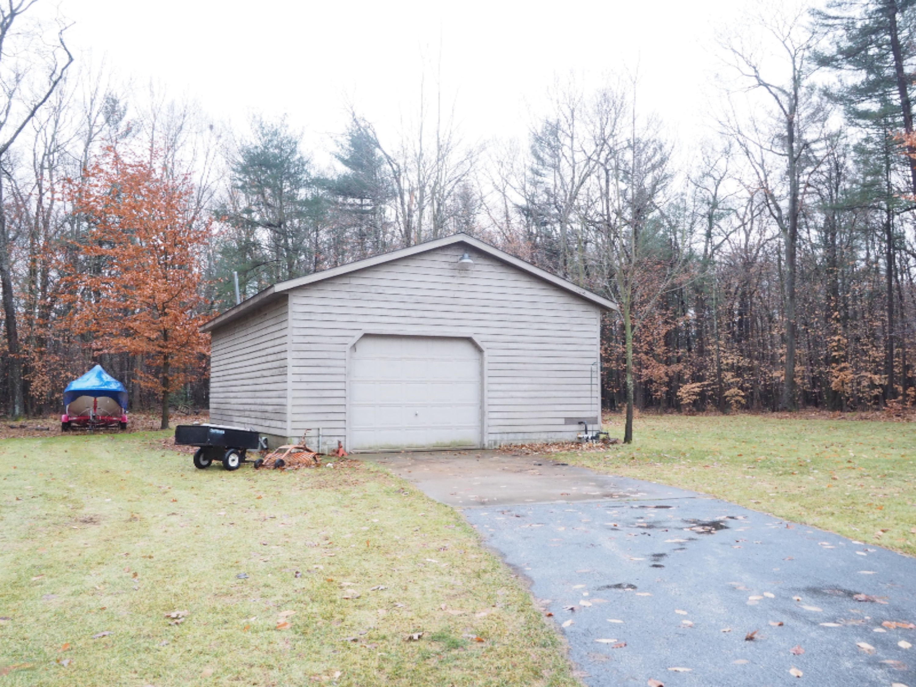2793 Deer Run Road Muskegon, MI 49445 - Photo 5 of 34 PC300009