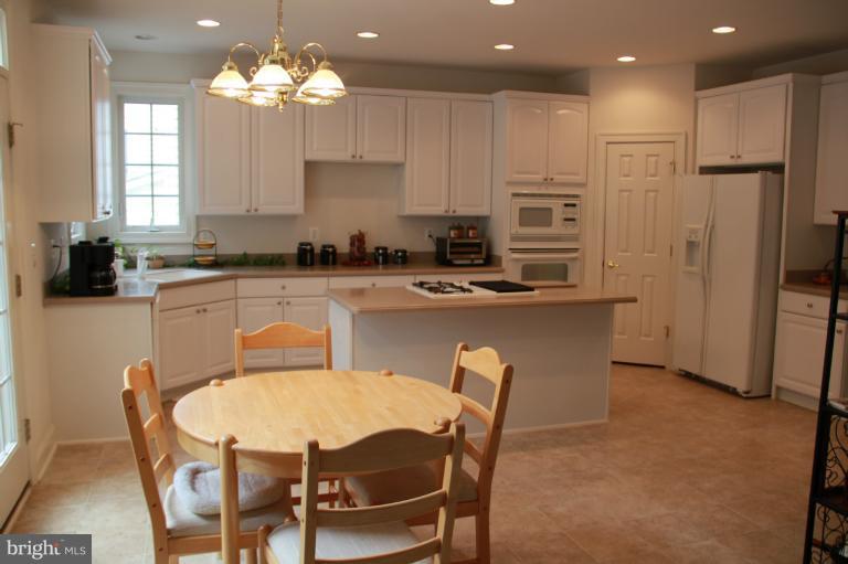 10807 Catron Road Perry Hall, MD 21128 - Photo 11 of 23 Kitchen