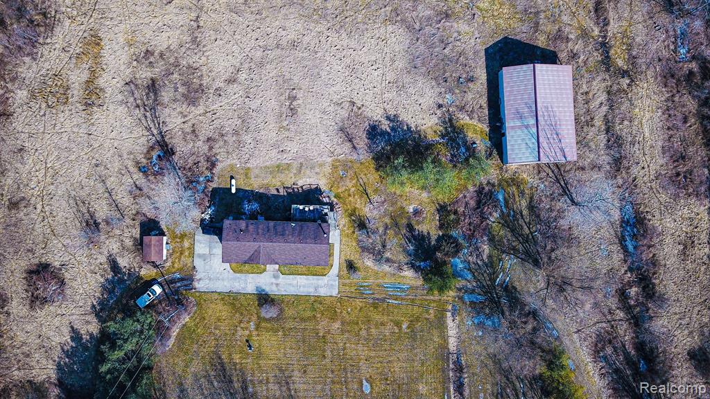7696 Avoca Road Avoca, MI 48006 - Photo 3 of 30