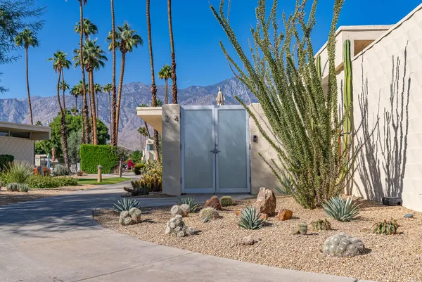 $9,500 | 24 Desert Lakes Drive, Palm Springs, CA 92264