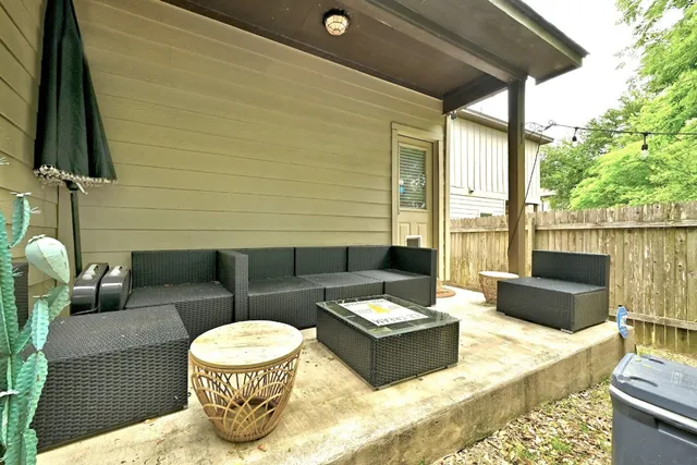 $2,395 | 7709 Menchaca Road, Unit 10, Austin, TX 78745