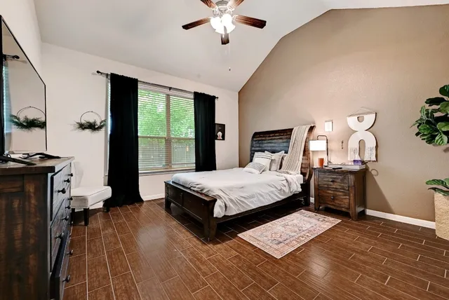 $2,395 | 7709 Menchaca Road, Unit 10, Austin, TX 78745