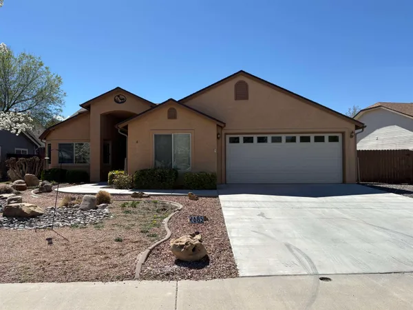 $455,000 | 685 Cripple Creek Drive, Fruita, CO 81521