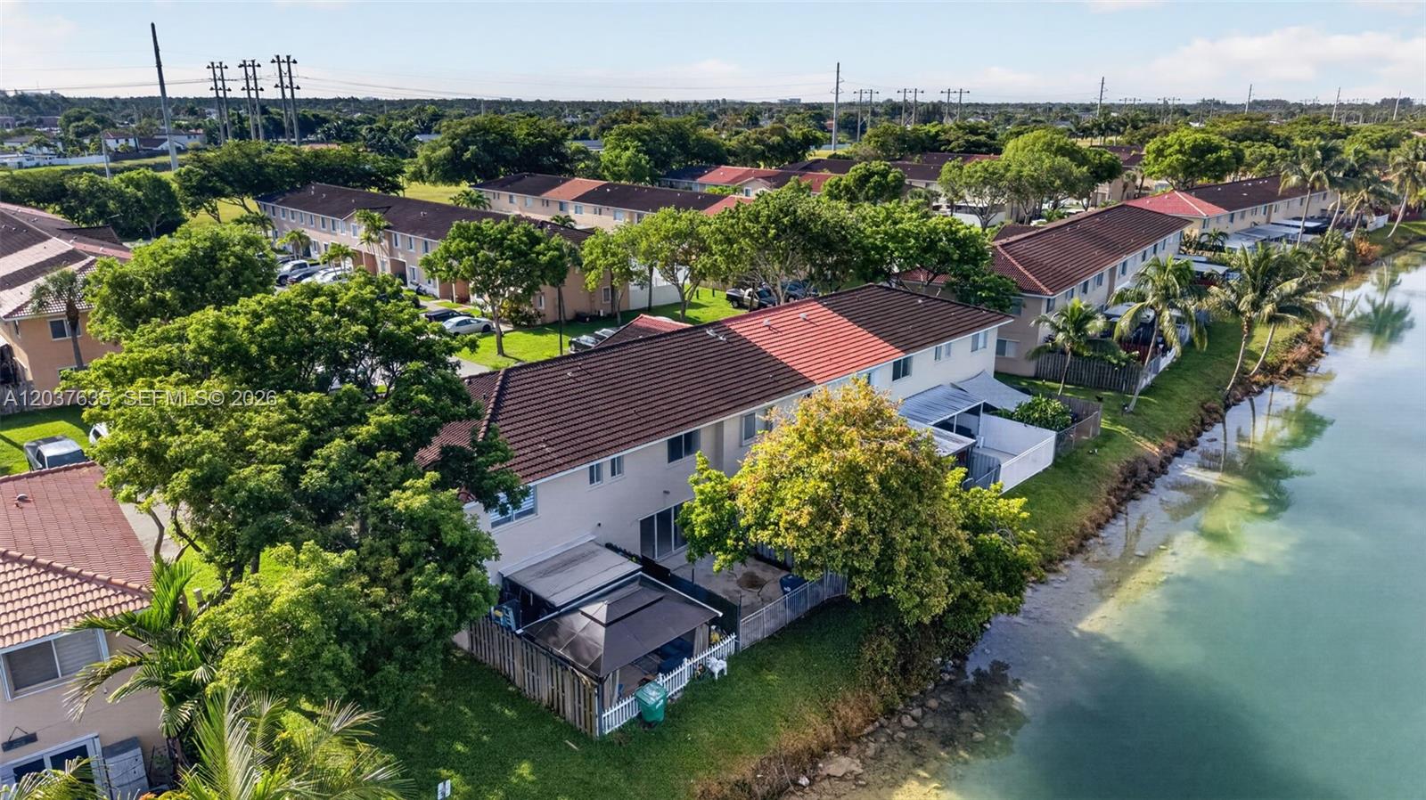 17378 Southwest 139th Court Miami, FL 33177 - Photo 31 of 36