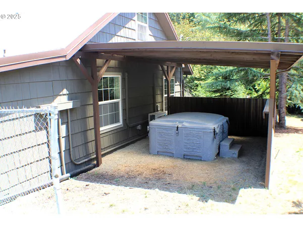 $570,000 | 3450 Shoestring Road, Riddle, OR 97469