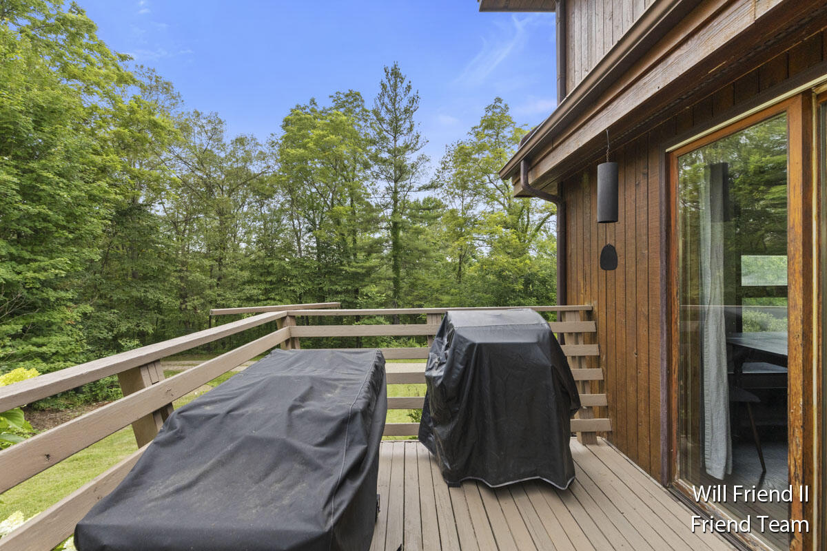 2400 Tobias Road Delton, MI 49046 - Photo 38 of 62 IMG_1028