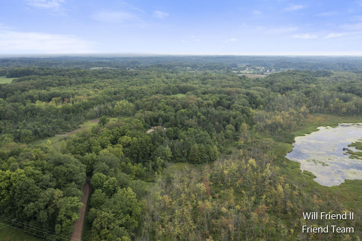 2400 Tobias Road Delton, MI 49046 - Photo 47 of 62 IMG_1048