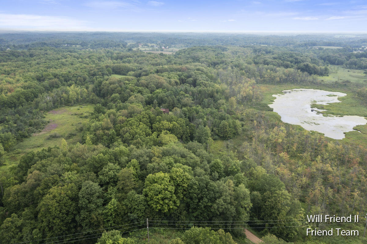 2400 Tobias Road Delton, MI 49046 - Photo 50 of 62 IMG_1047