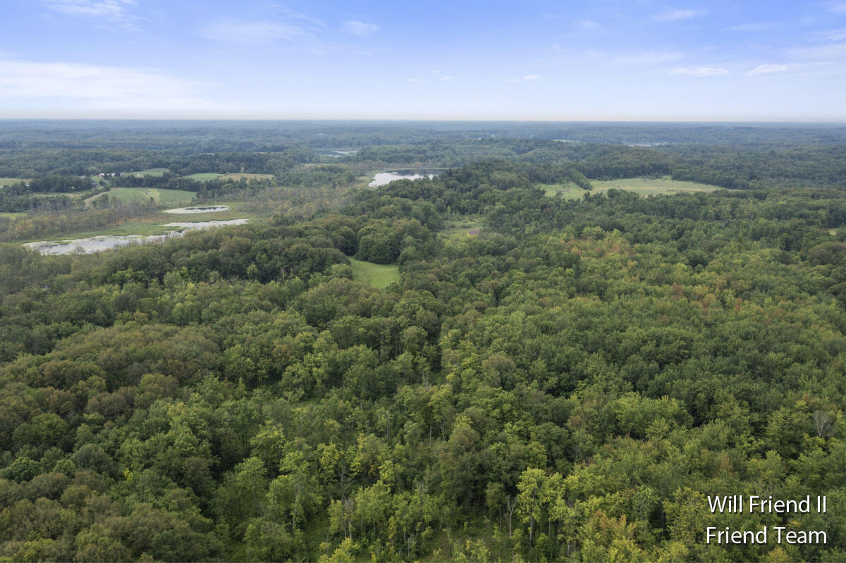 2400 Tobias Road Delton, MI 49046 - Photo 52 of 62 IMG_1050