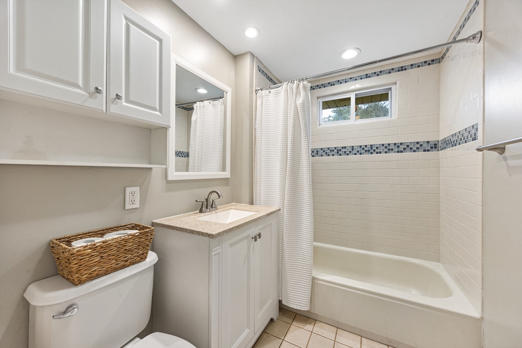 497 Dwight Road Springfield, MA 01108 - Photo 33 of 36