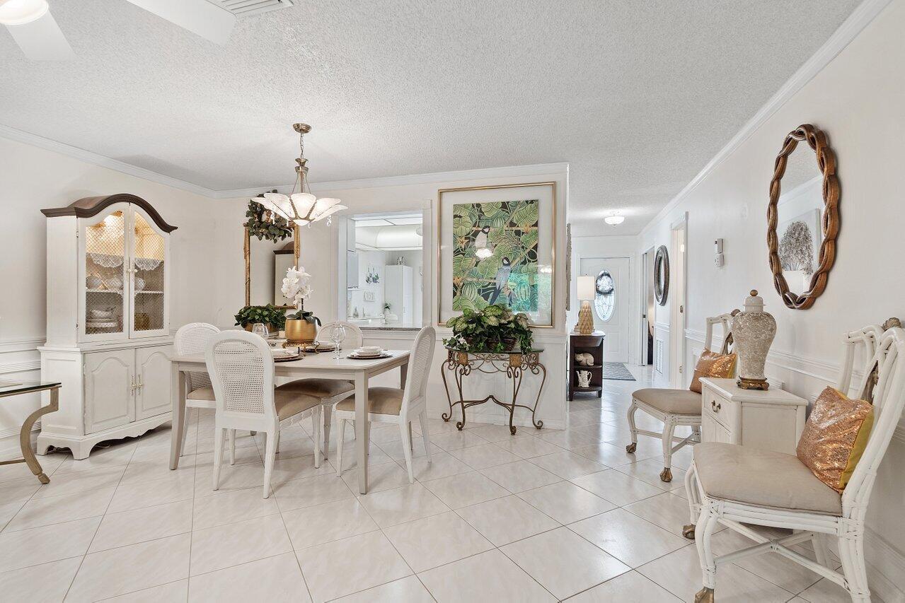 5010 Privet Place, Unit 101 Delray Beach, FL 33484 - Photo 7 of 29 008-5010PrivetPlace-DelrayBeach-FL-33484