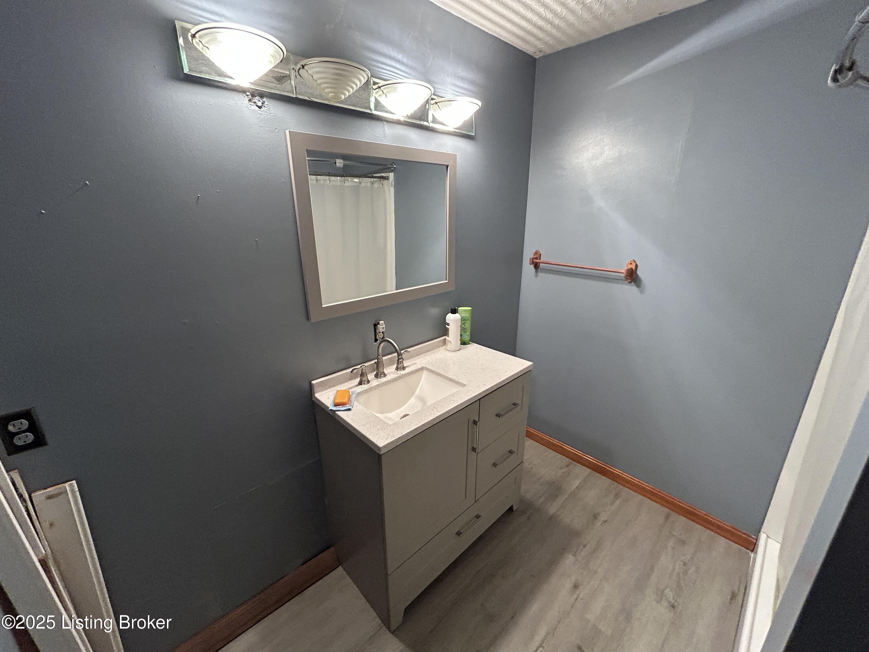 151 County Line Road Louisville, KY 40229 - Photo 51 of 82 1-129