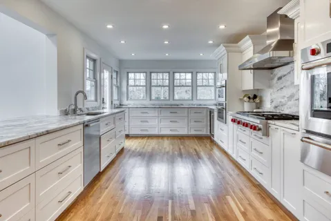 27 Fieldview Lane, East Hampton, NY 11937