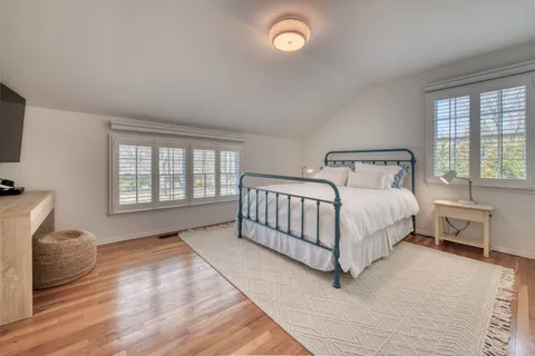 27 Fieldview Lane, East Hampton, NY 11937