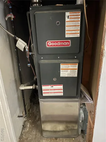 $110,000 | 210 South Court Street, Bowling Green, MO 63334