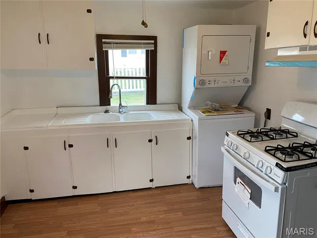 $99,000 | 210 South Court Street, Bowling Green, MO 63334