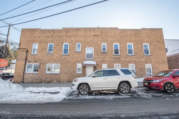 $2,400 | 137 Hammond Avenue, Passaic, NJ 07055