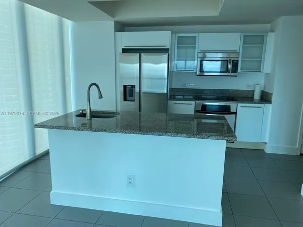 a close view of sink and tap