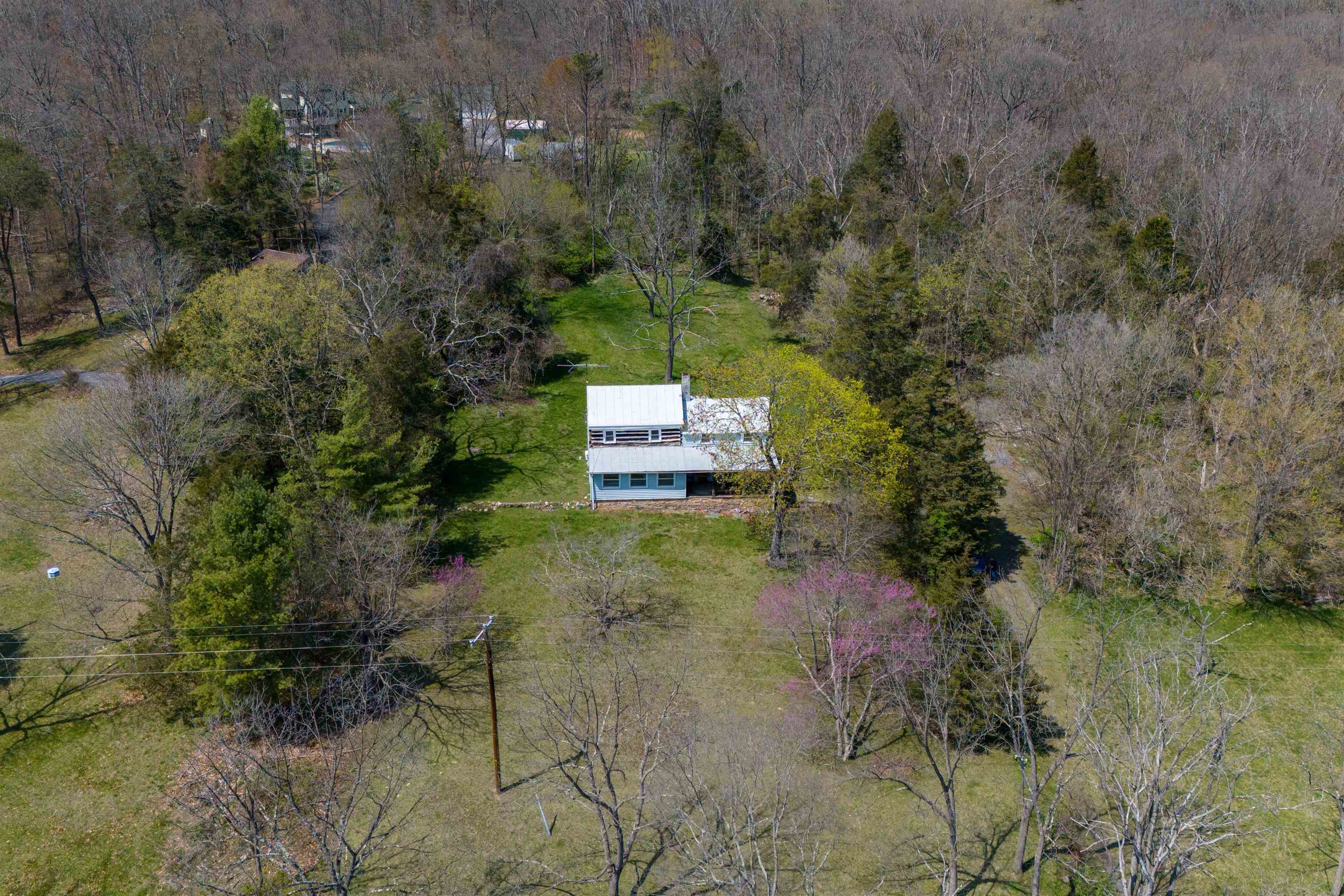 1476 Egypt Bend Road Luray, VA 22835 - Photo 50 of 74 a view of a city