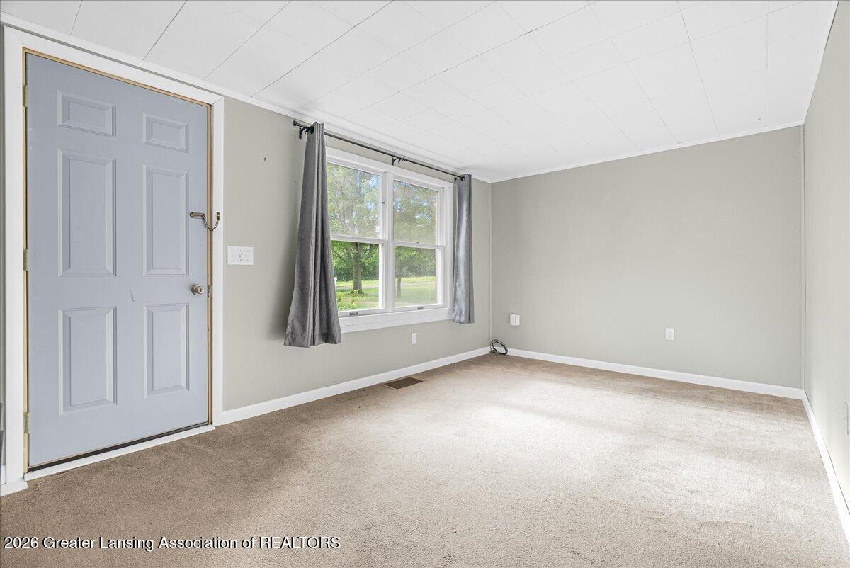 1436 Kelly Road Mason, MI 48854 - Photo 14 of 48