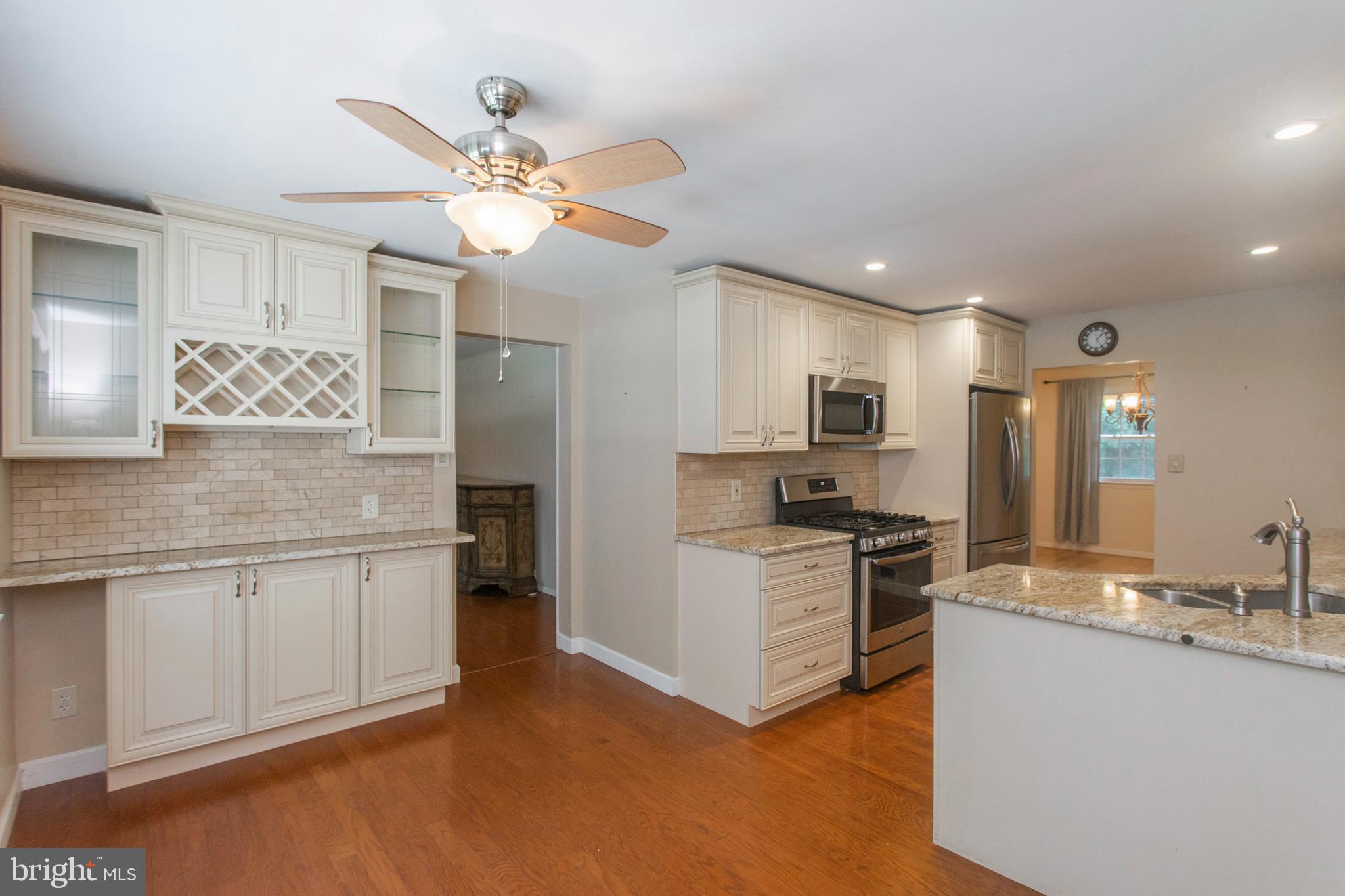 501 Ellis Road Havertown, PA 19083 - Photo 14 of 49