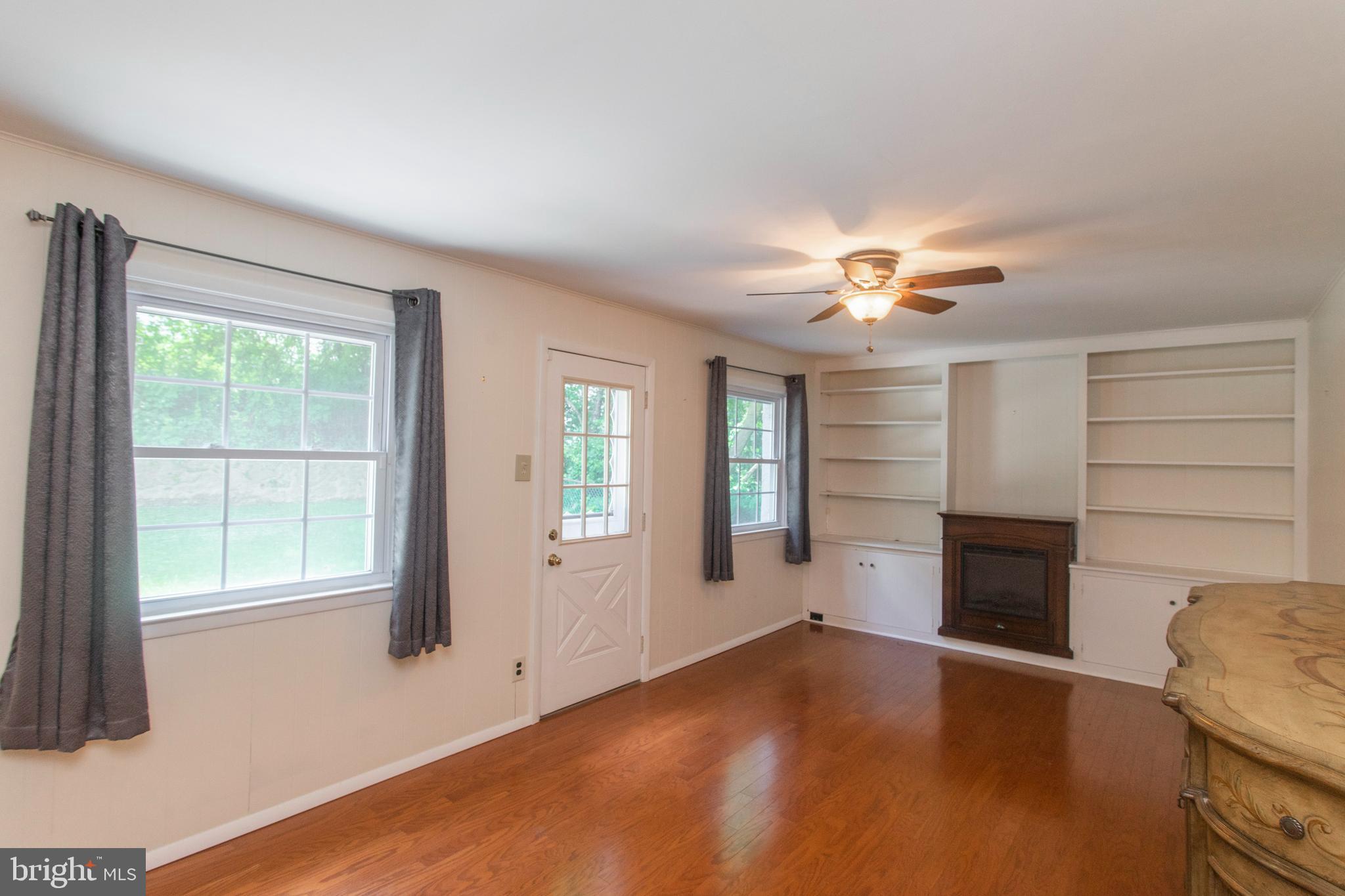 501 Ellis Road Havertown, PA 19083 - Photo 16 of 49