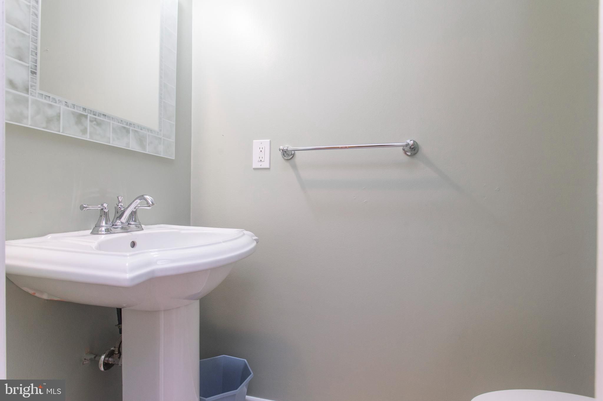 501 Ellis Road Havertown, PA 19083 - Photo 19 of 49