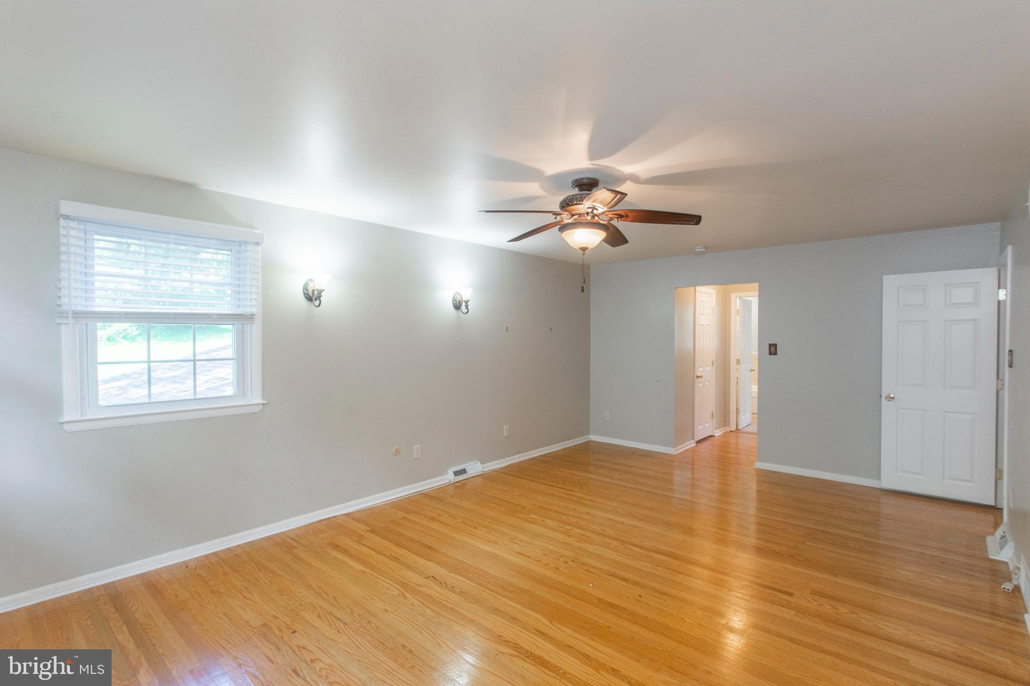 501 Ellis Road Havertown, PA 19083 - Photo 25 of 49