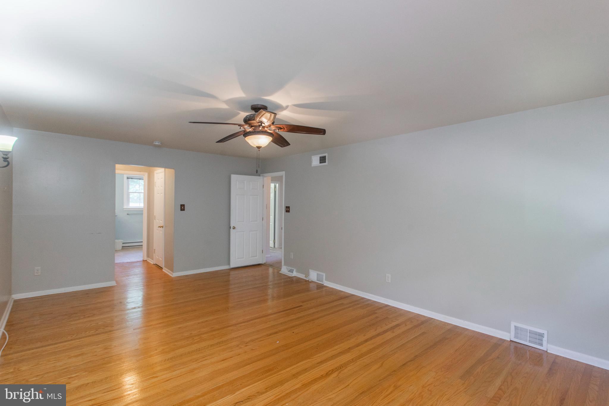 501 Ellis Road Havertown, PA 19083 - Photo 26 of 49